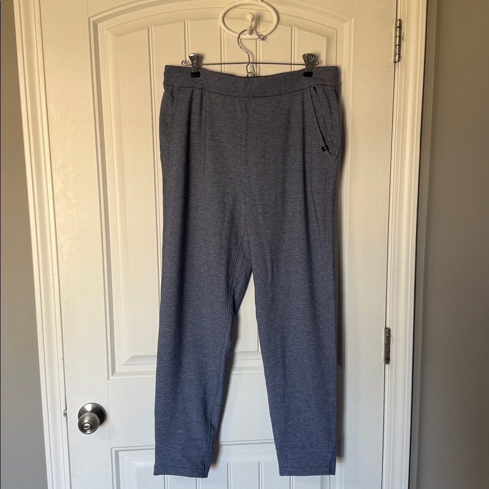 NWT!! Ministry of Supply - Mens Jogger Blue Performance Knit Pants - Medium